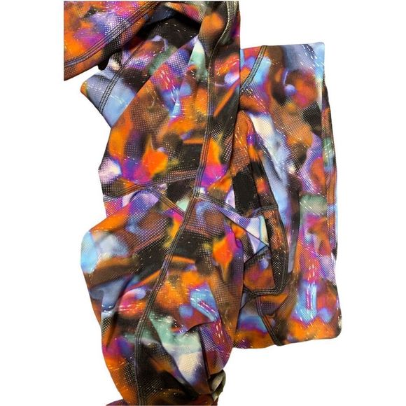 Lululemon, Power Thru Leggings, Size 6, Multicolored, Used & Great Condition. - Picture 4 of 10